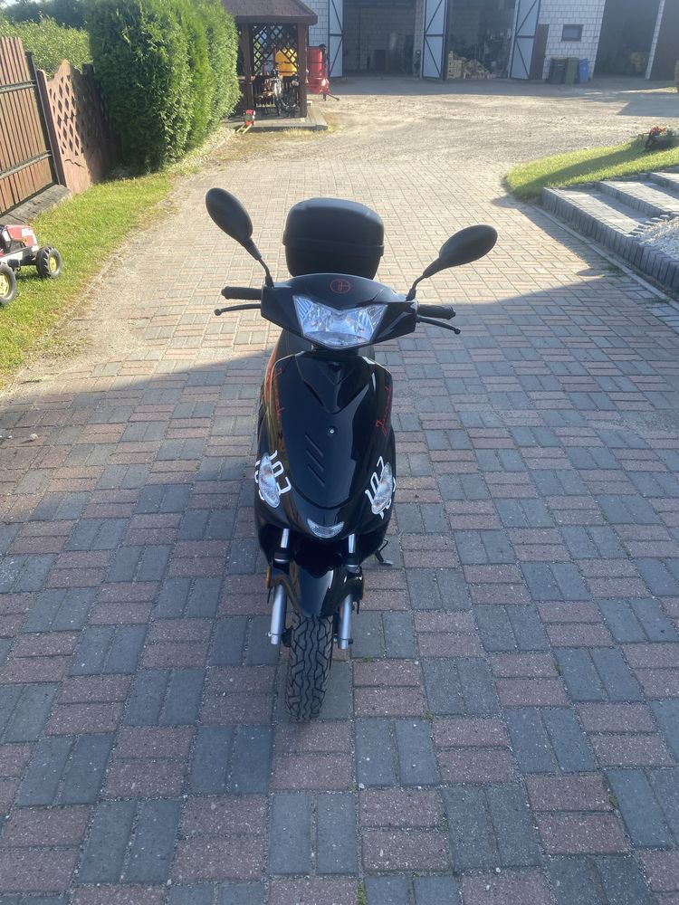Skuter Junak 50cc 4T rocznik 2021