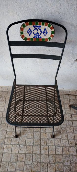 3 Cadeiras em ferro dobráveis