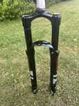 SR Suntour Aion LO-R Lockout 150mm