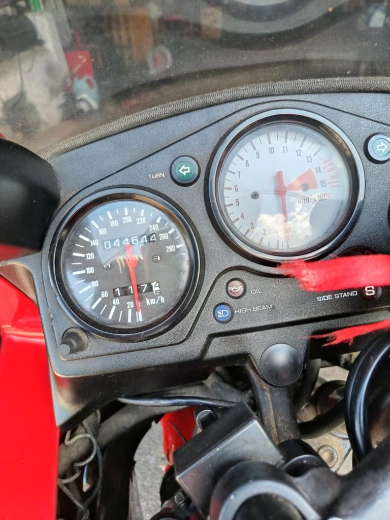 Sprzedam Hondę Cbr 600f
