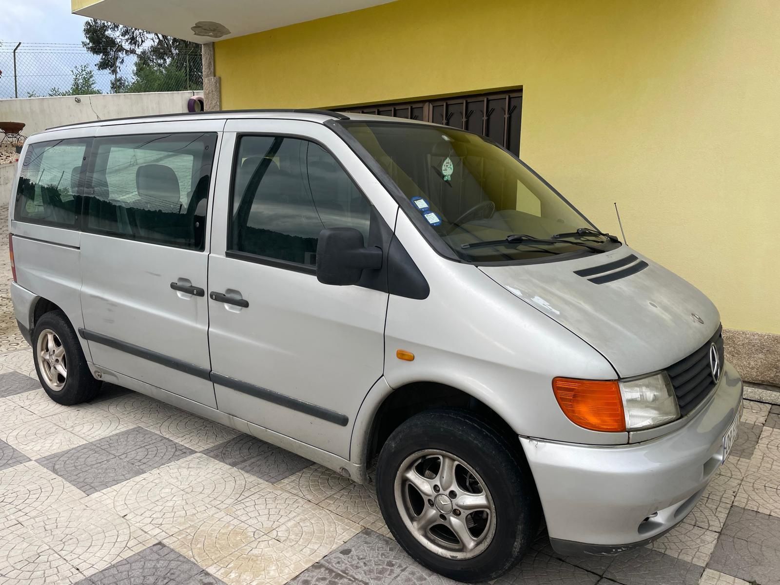 Carrinha 9 lugares
