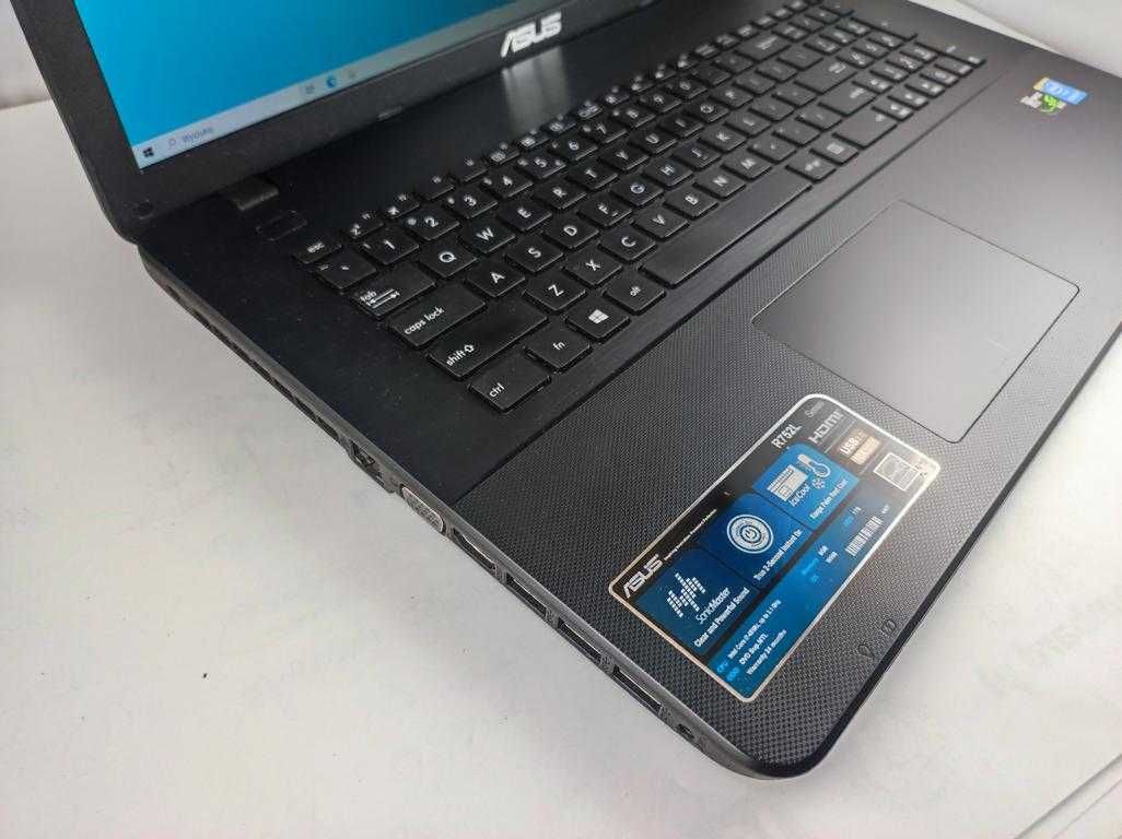 Laptop Asus R752L, I7-4510U, 1TB, 8GB , GTX 850M, 17 cali !