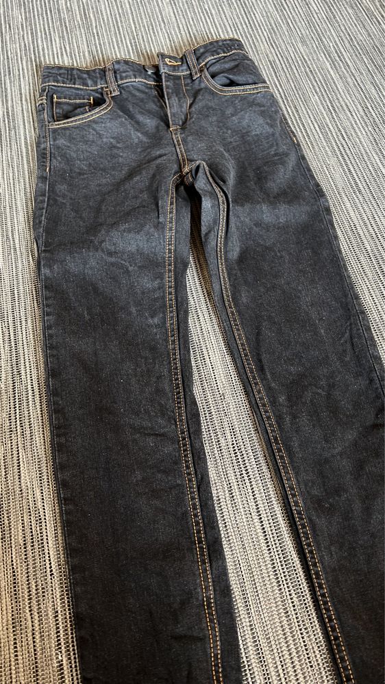 Spodnie jeans chlopiec dziewczynka 140 stan bdb o2