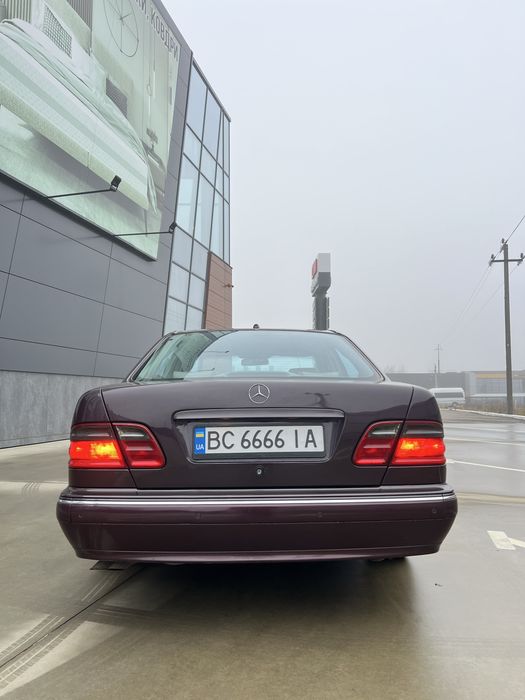 Mercedes W210 E500 5.0l M113, designo салон, повна комплектація!