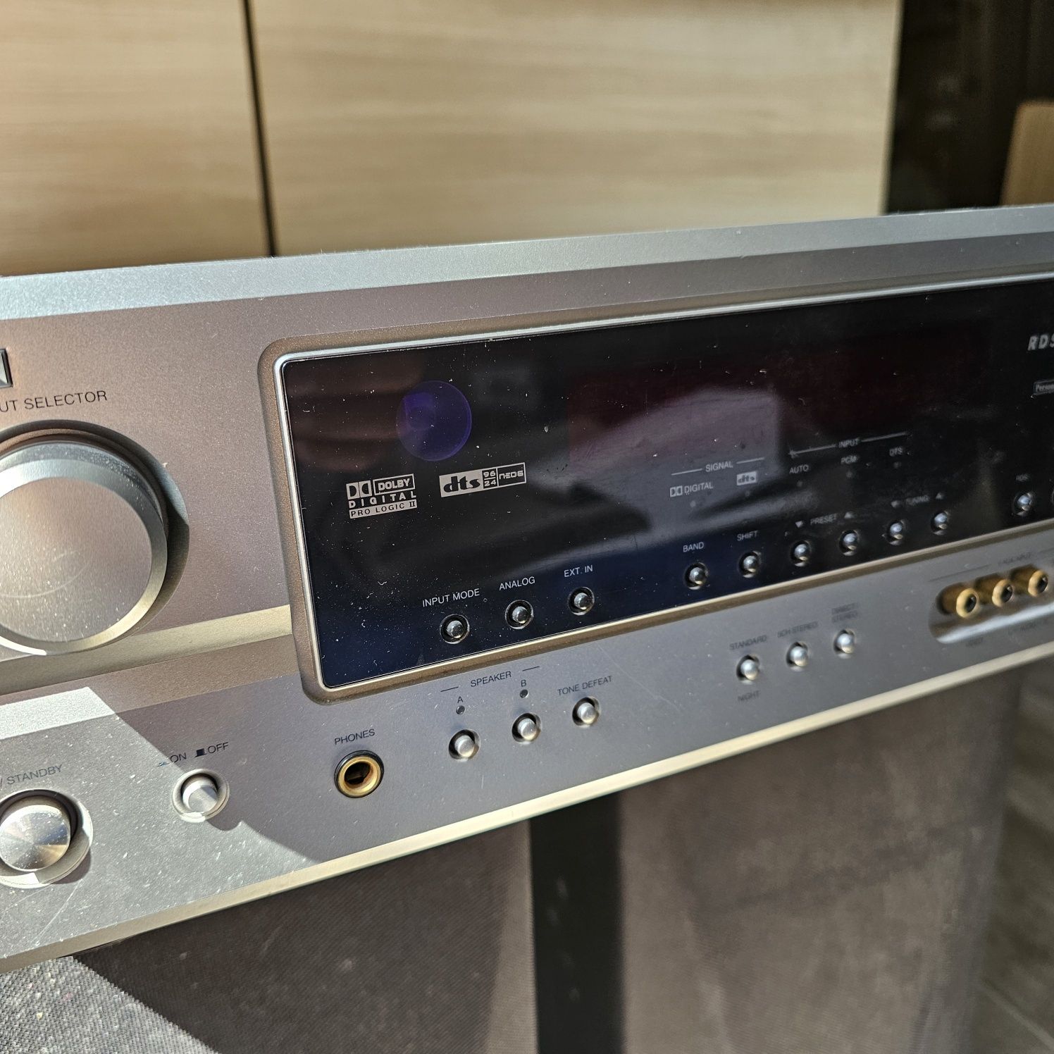 Amplituner  DENON AVR 1306 srebny