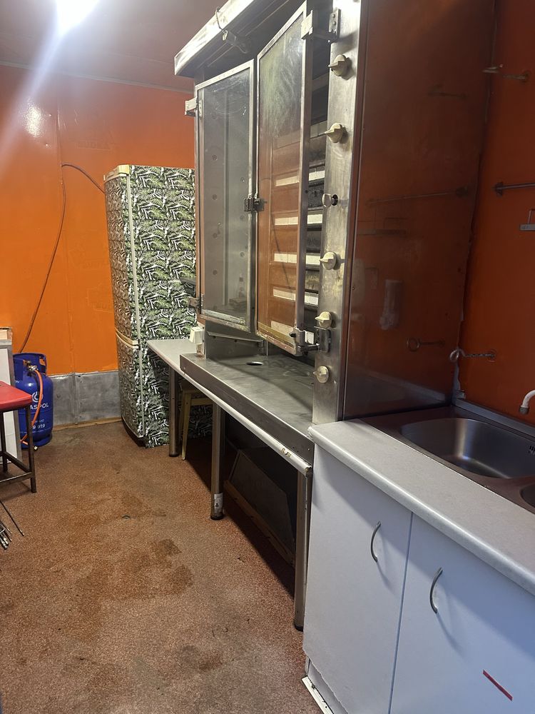 Wynajem przyczepa gastronowmiczna kurczak z rożna