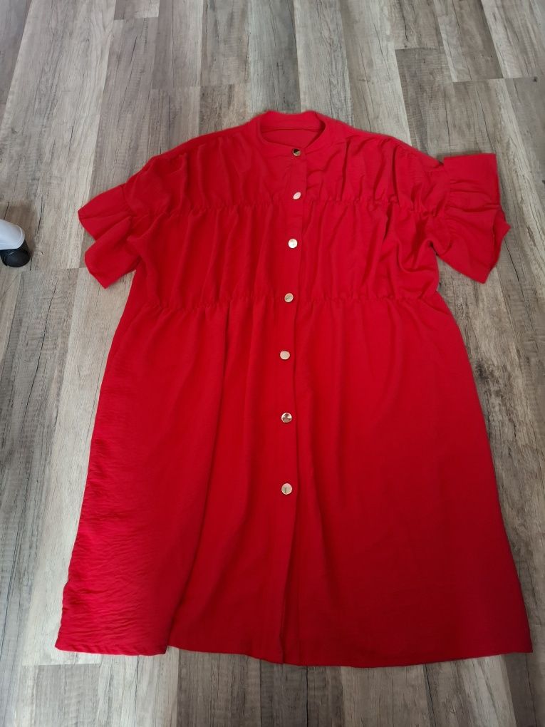 Elegancka czerwona tunika XXL