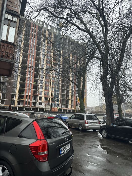 Продам двухкомнатную квартиру Запорожская Е-видновлення