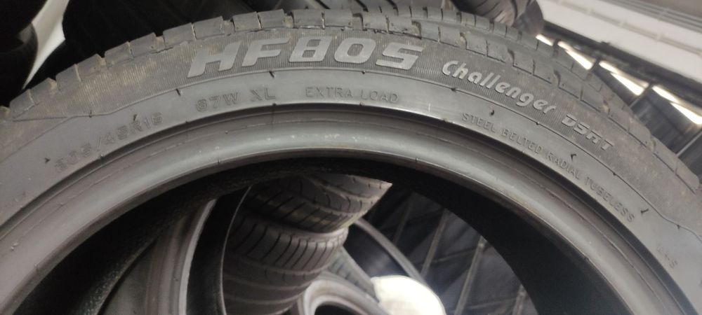 Pneus 205/45/16  semi novos