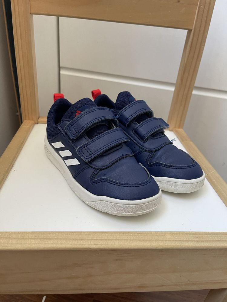 Adidas chłopięce rozm 27