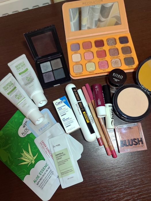 Zestaw kosmetyków do twarzy