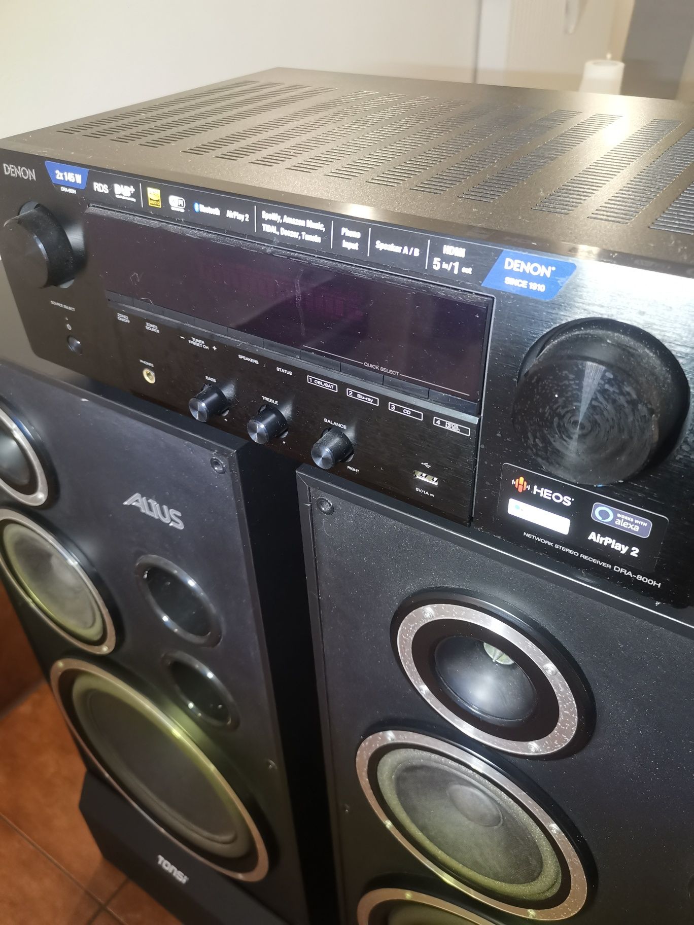 Denon amplituner