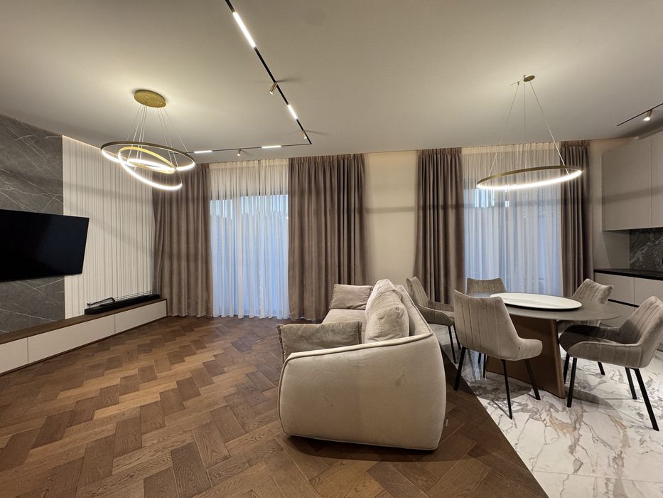 Оренда таунхаусу в клубному містечку Sherwood