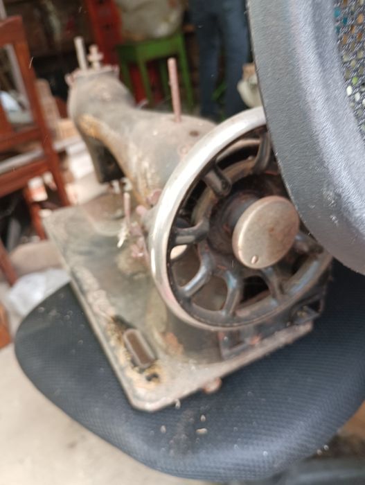 Máquina costura Singer antiga