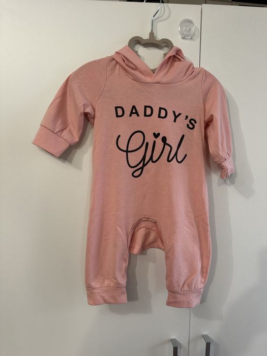 Вещи на  девочку возраст 6-9 месяцев