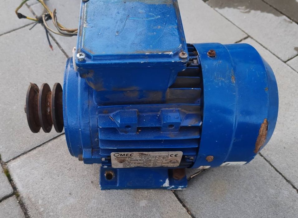 Silnik elektryczny 230V / 400V  1,1 kW / 1,32 kW do maszyny