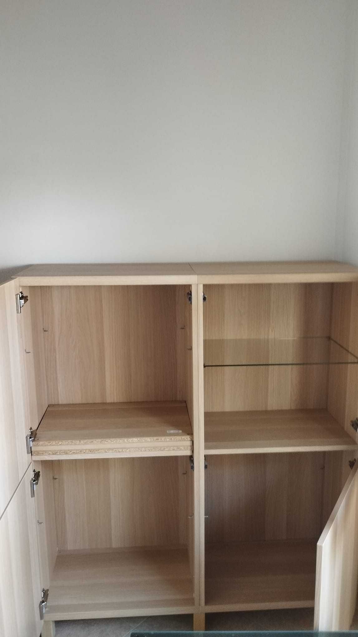 2 Moveis sala IKEA em excelente estado com 4 portas e 8 prateleiras