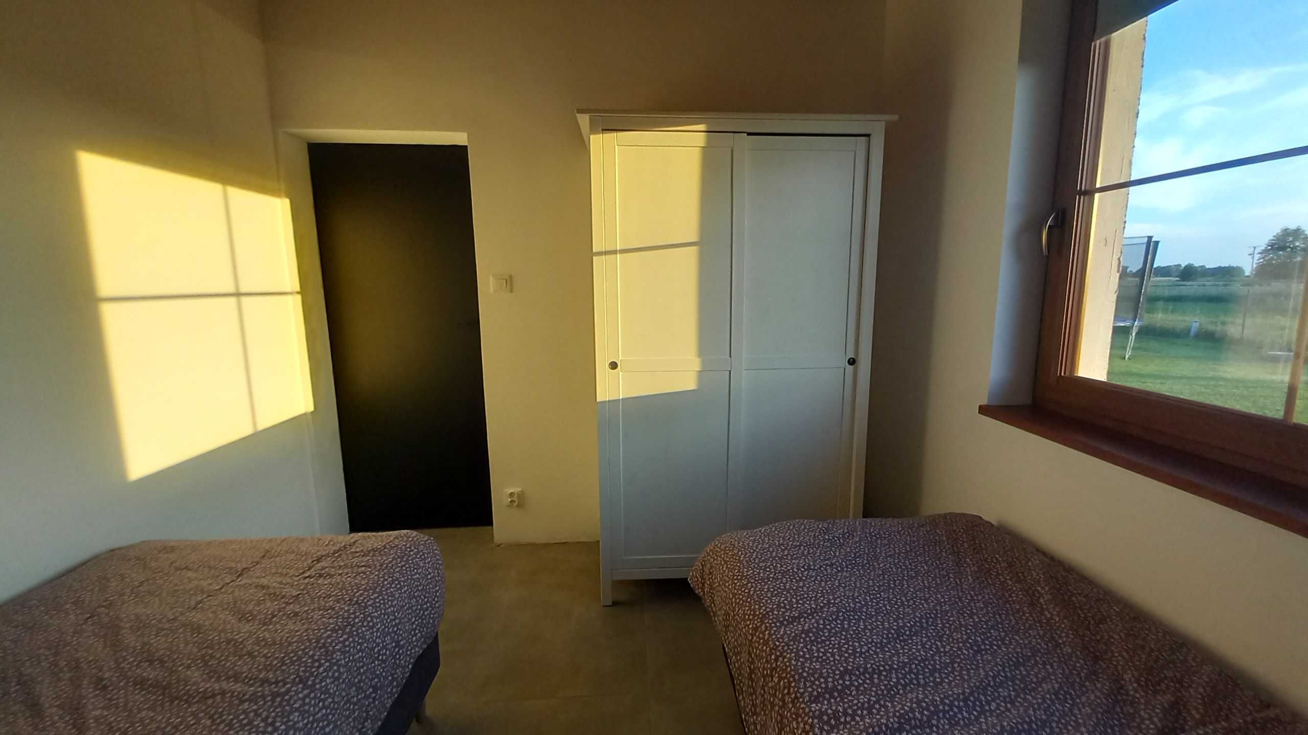 Dom nad morzem, wakacje, nocleg, wynajem, Jantar