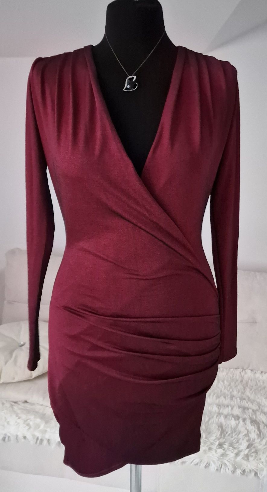 Sukienka bordo"Boohoo".