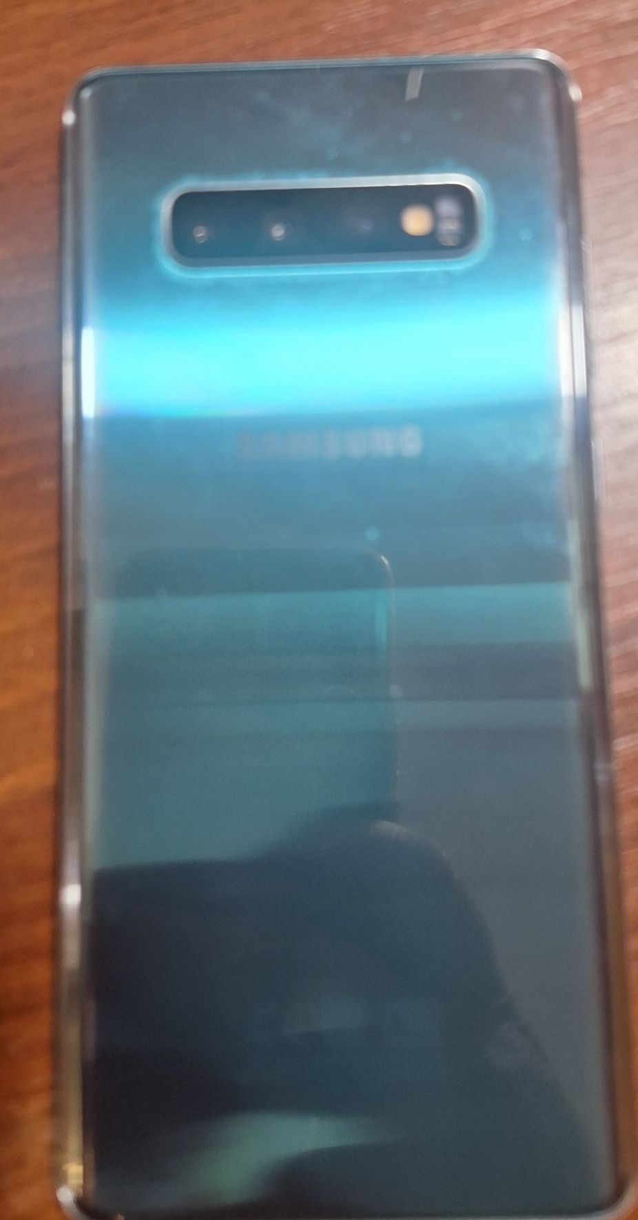Ідеал, телефон Samsung  S10 + ( плюс) , в стані нового