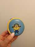 Etui na słuchawki z minionkiem