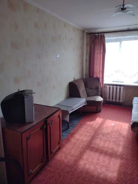 Продаж КіМНАТИ в ГУРТОЖИТКУ, КОМАРОВА (район парку ЖОВТНЕВОГО), 21 м2!