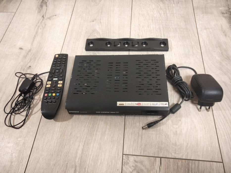Супутниковий тюнер Openbox S4 HD PVR