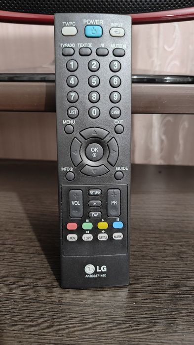 Монітор LG +TV 22" чудовий стан