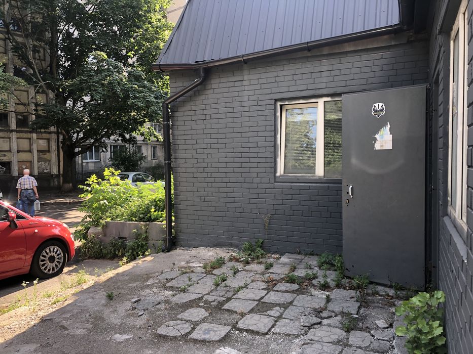 Аренда магазина, помещения 110 ул. Мудрака 29, Святошинский, рядом Эко