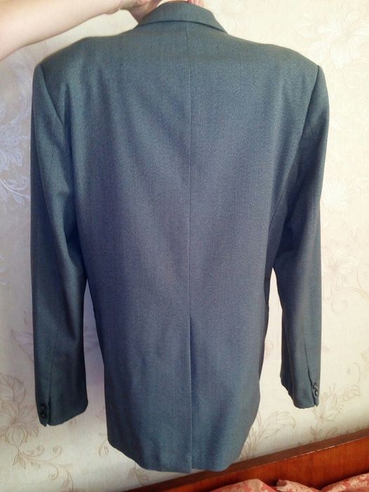 Костюм чоловічий