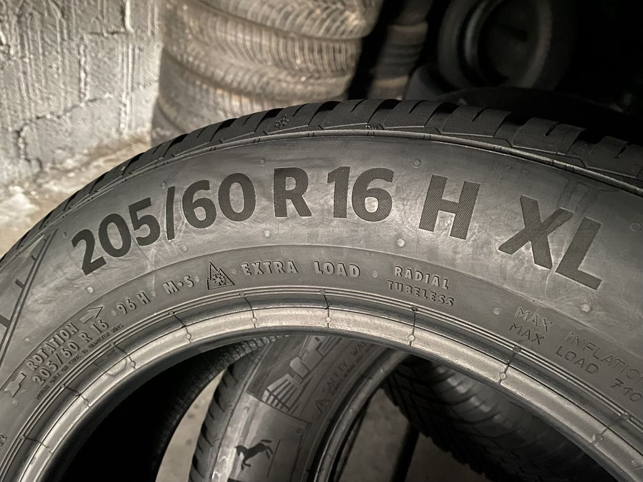Шини 205/60/16 - 4шт Continental AllSeason Contact