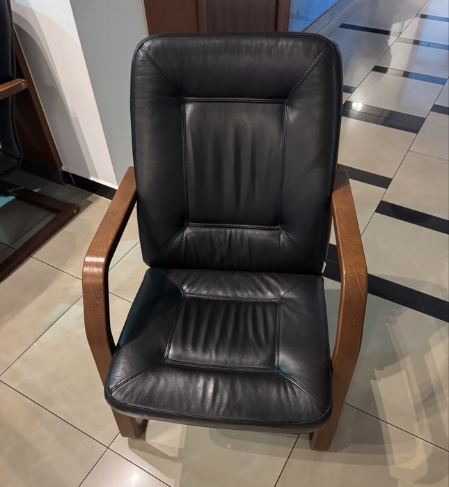 Krzesła 9 sztuk poczekalnia biuro sala konferencyjna krzesło fotele