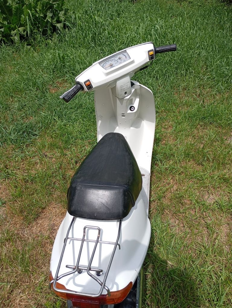 Yamaha mint  скутер 49.9 куб.