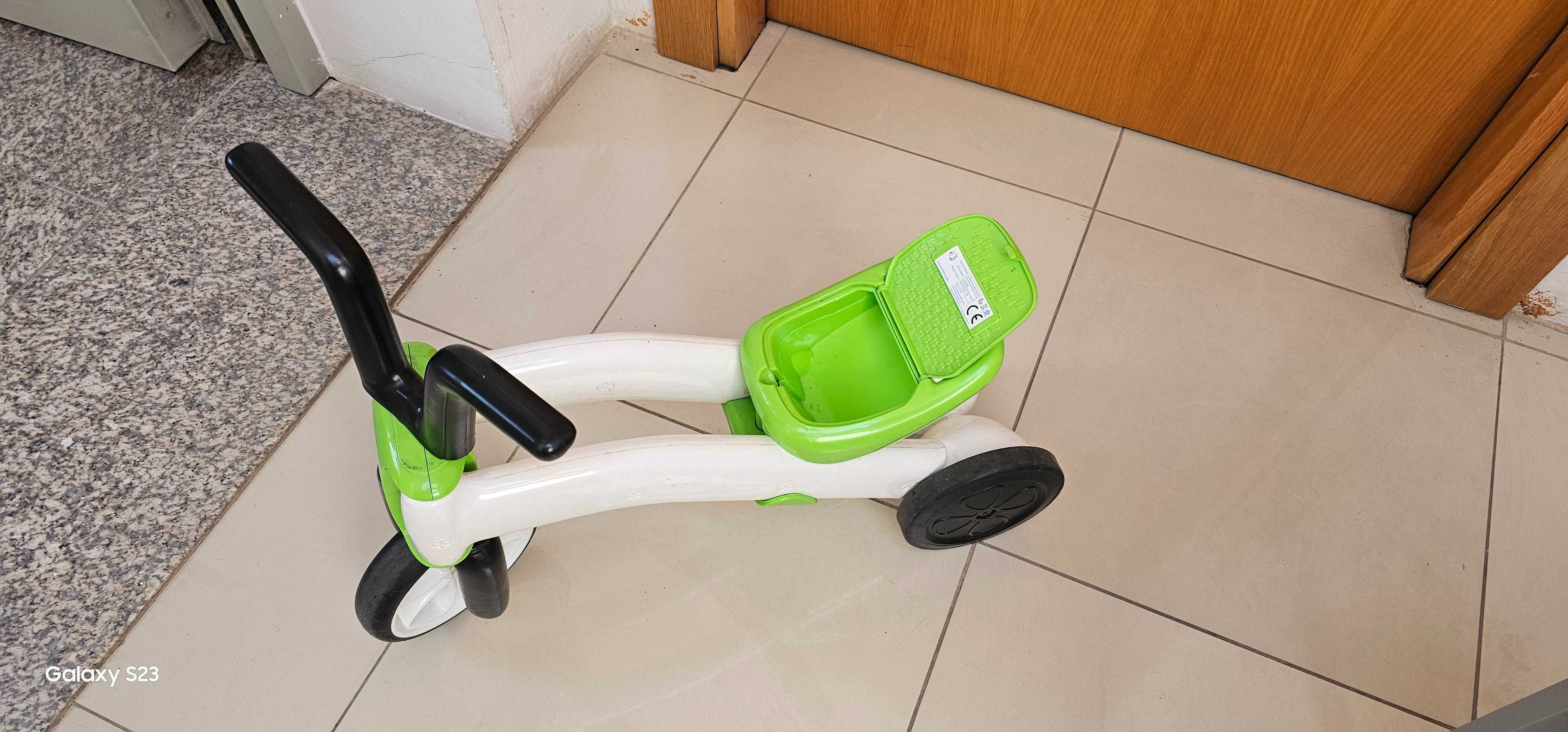 Bicicleta de equilíbrio Chillafish ( Nova )
