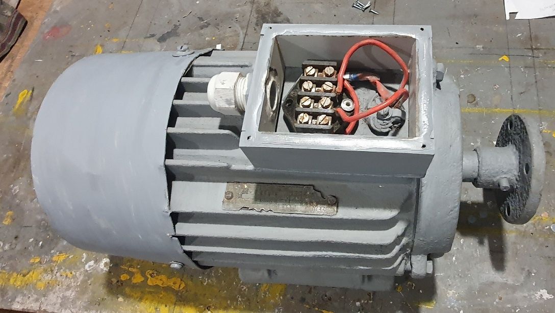 Silnik 4kw  380v