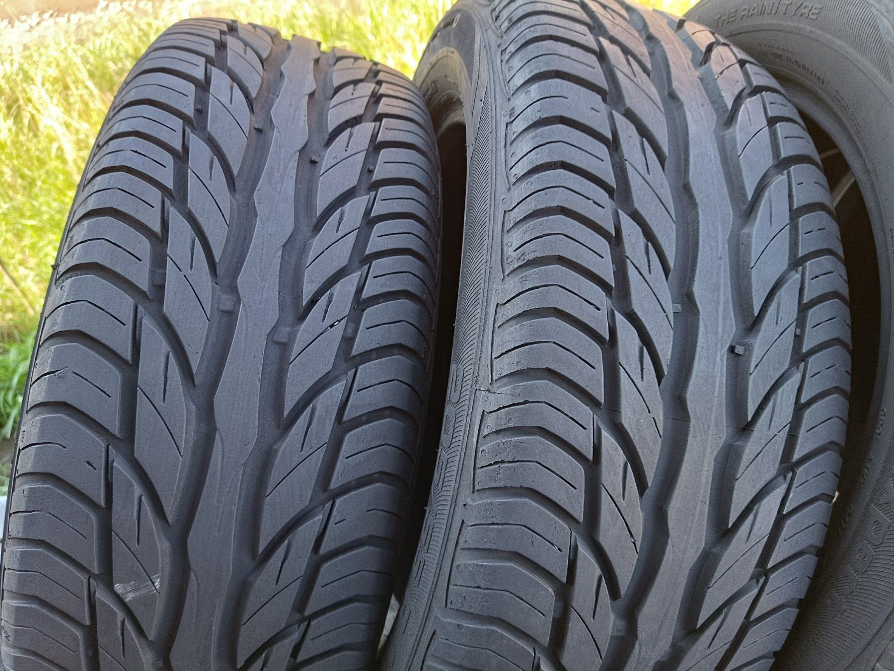 Літні шини Uniroyal 205/55 R16 резина Р16