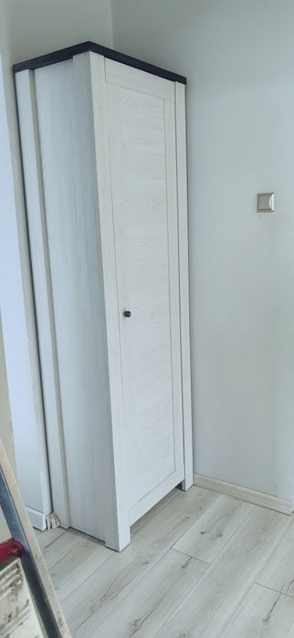 szafa Antwerpen z BRW np. do przedpokoju
