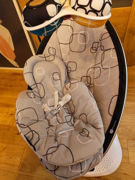 Leżaczek / Bujaczek 4moms mamaRoo 4 z wkładką dla noworodków