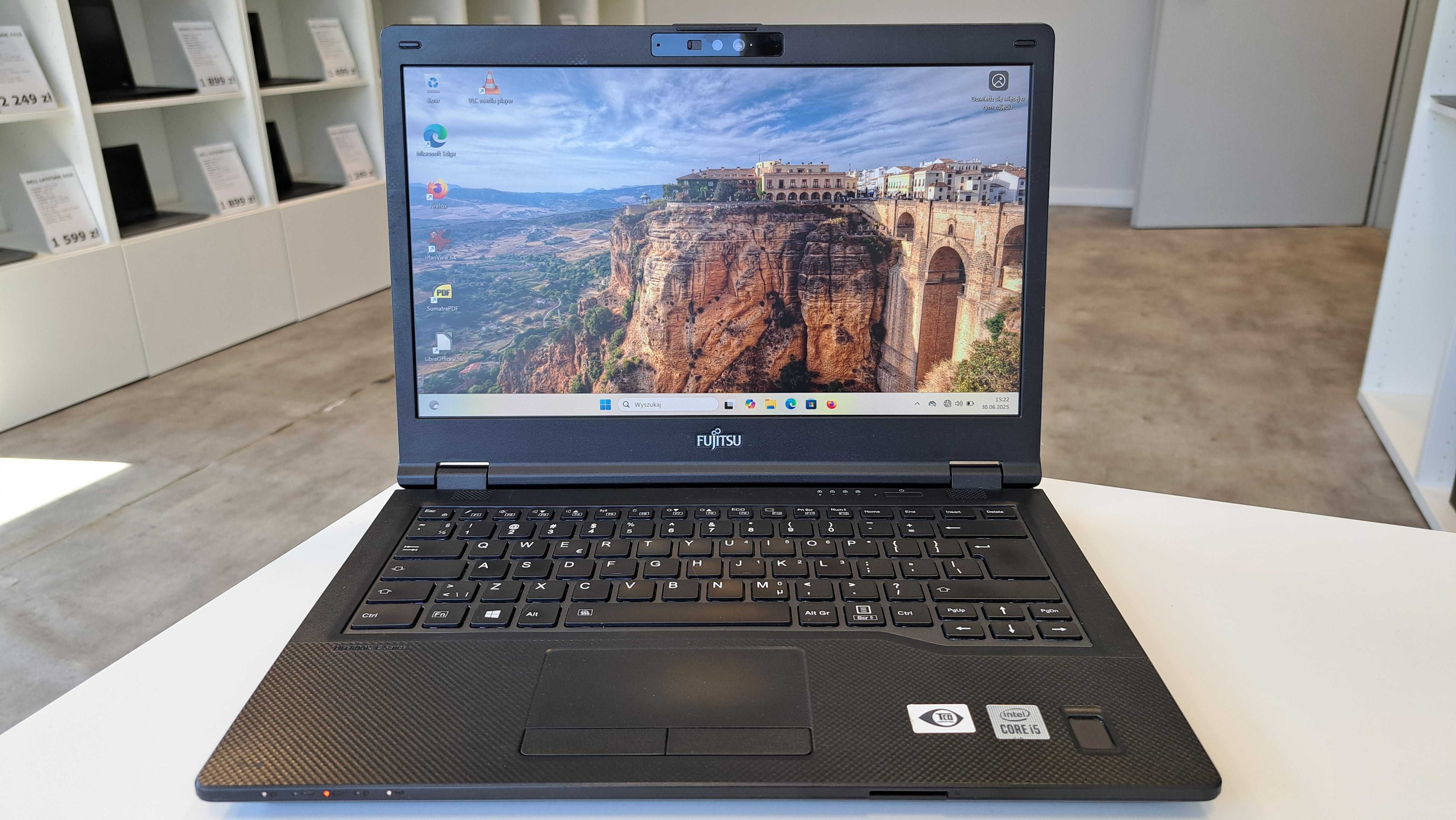 Laptop 14" Fujitsu LifeBook E5410 i5-10g 16GB 256SSD HDMI FullHD Win11