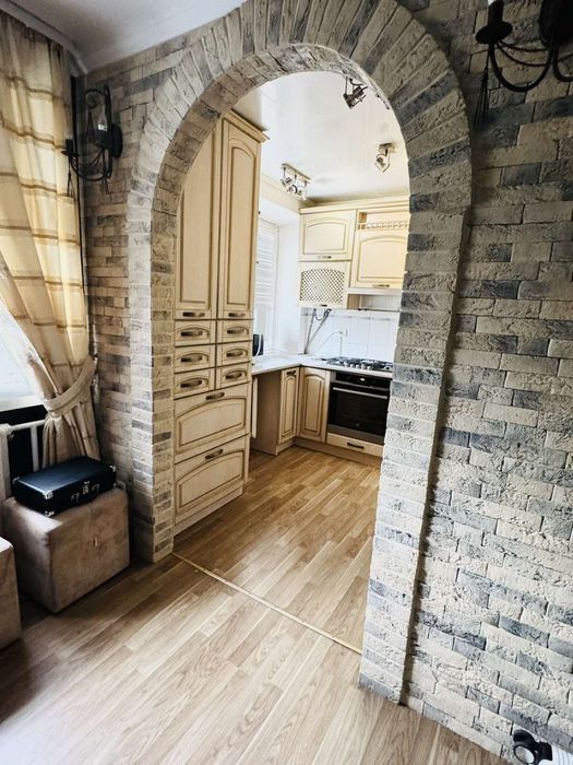 Продаж - 4-кімн квартира в м Самар (район ЛІТАКА, АТБ)