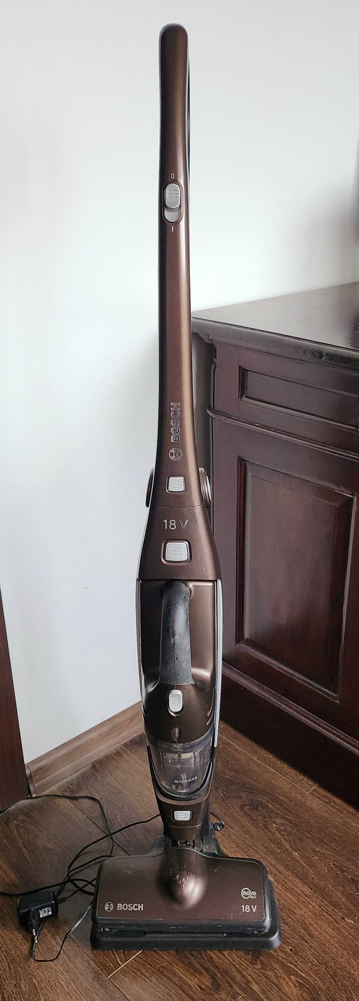 Odkurzacz Bosch move 2in1 18V na części