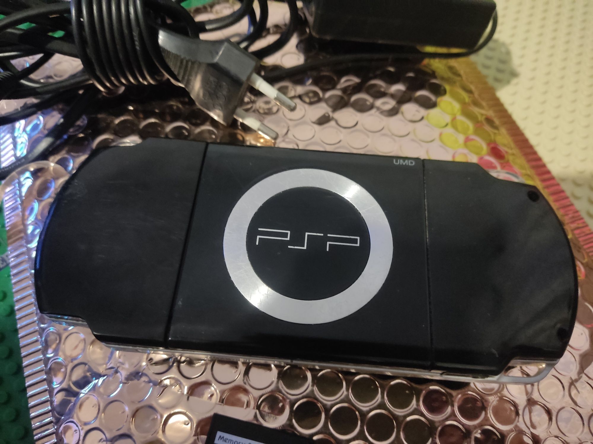PSP Slim desbloqueada 64GB