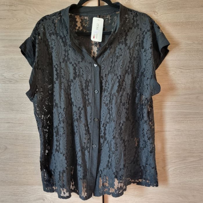 Nowa koronkowa bluzka z metką