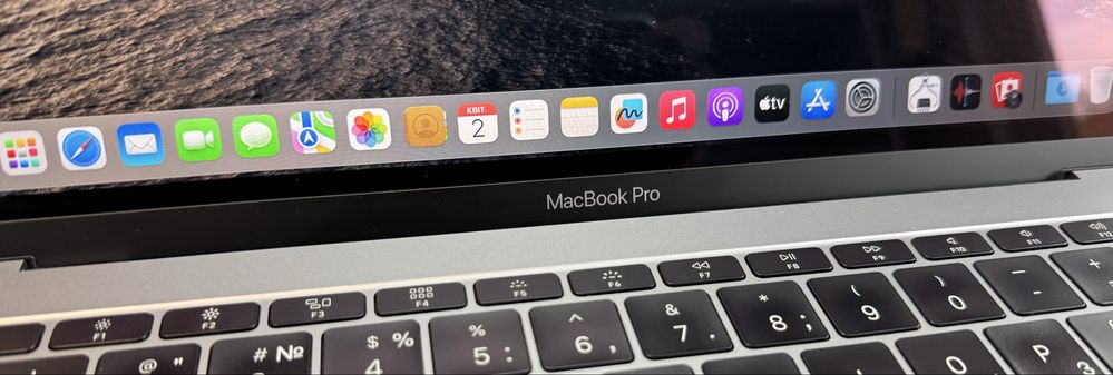 MacBook Pro  13 / i5 / RAM 8 / SSD 256 GB / Space Grey / Retina 2017