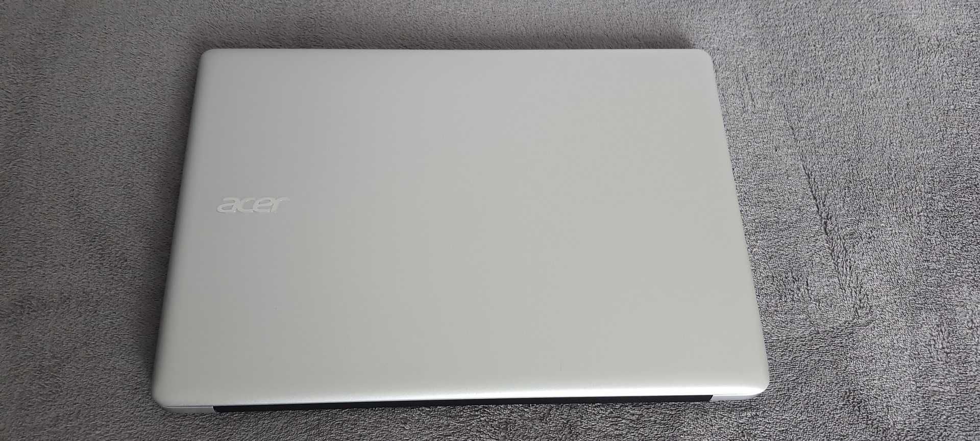 Ultrabook Acer Swift 3 SF-314-51 I3-7100U ; 8GB ; SSD 256GB M2