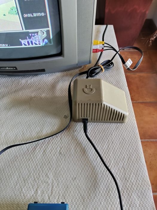 Computador Commodore 64 Breadbin