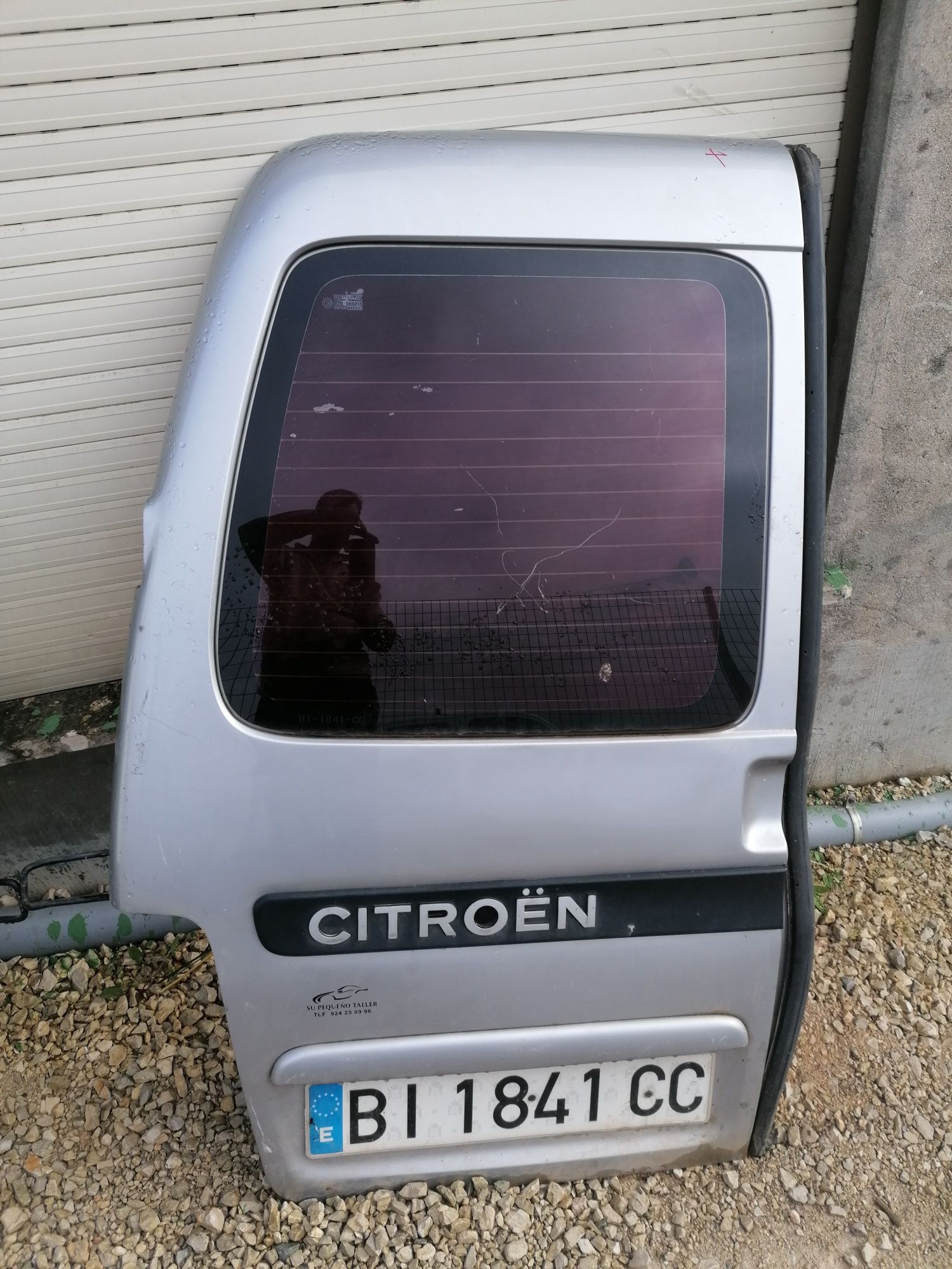 Porta traseira Citroën berlingo e peugeot partner 1997 a 2008