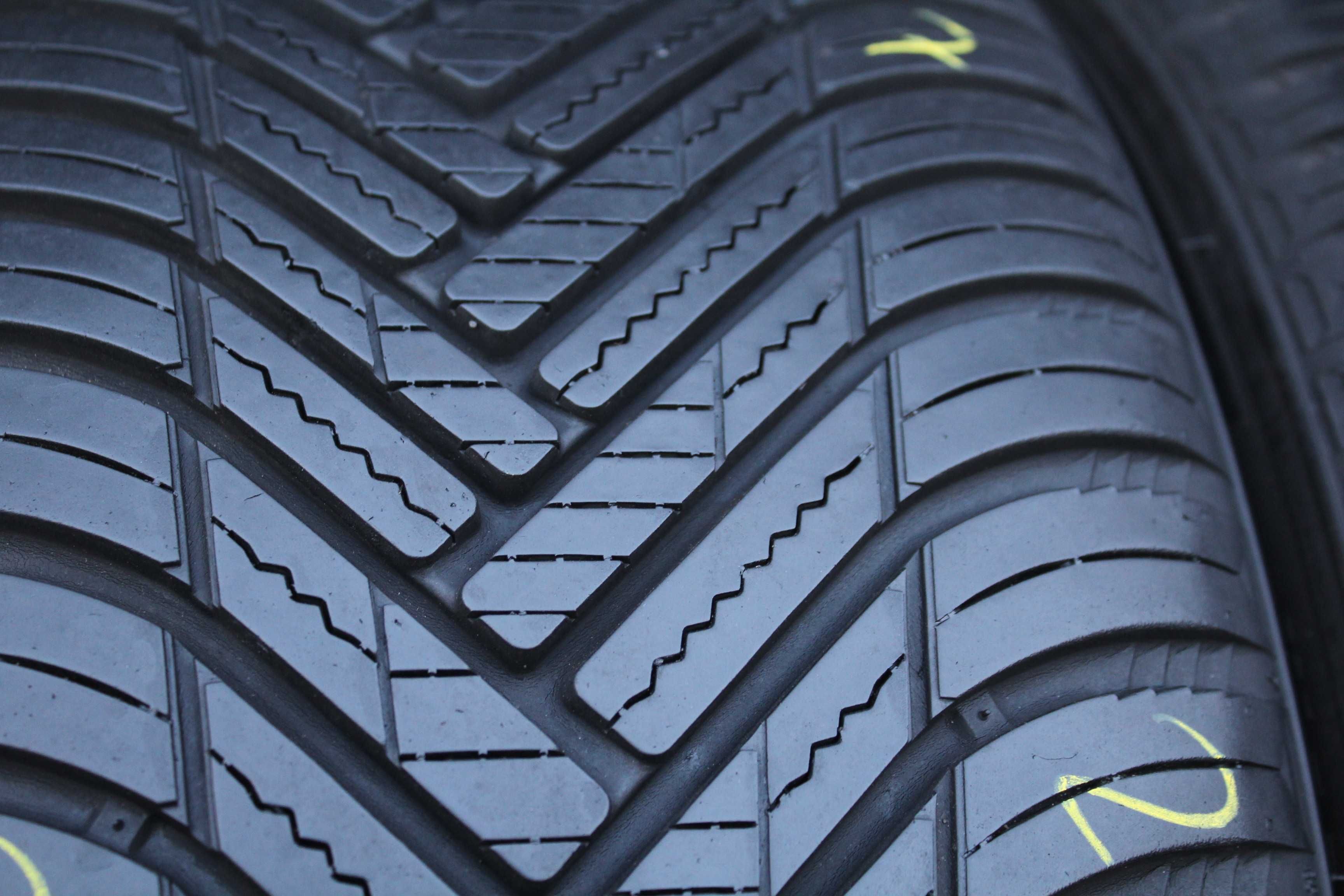 215 50 r17 Hankook kingery 4s2