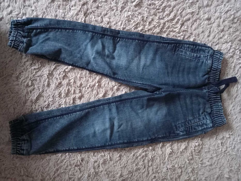 Spodnie chłopięce joggery jeansowe 122
