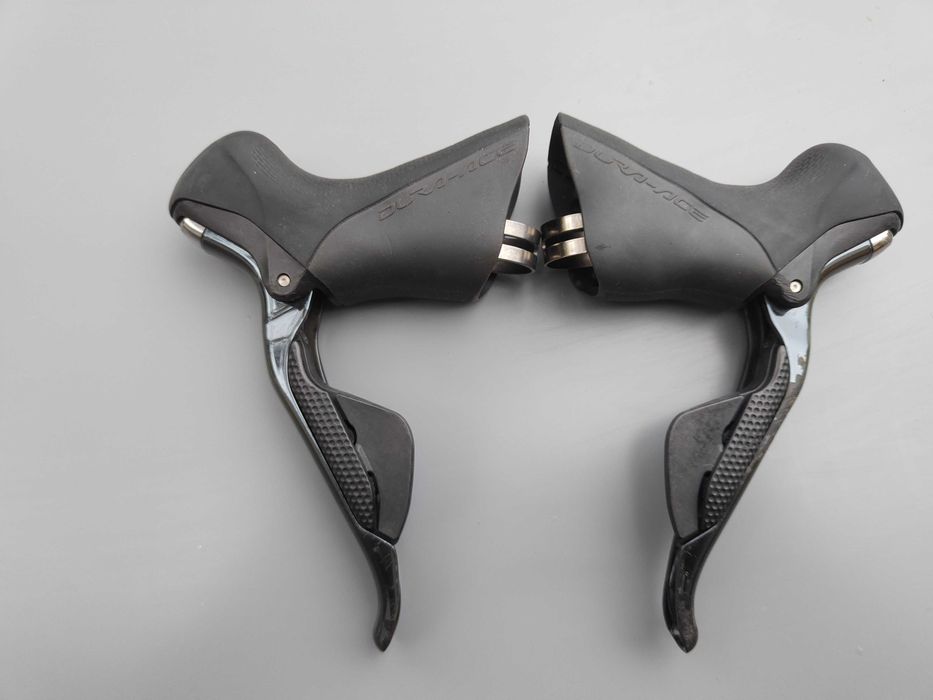 Szosowe elektroniczne manetki SHIMANO DURA-ACE ST-9070 2x11 Db stan!
